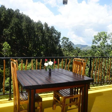High Grade Ella Bed & Breakfast Ngoại thất bức ảnh